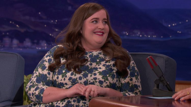 Aidy Bryant explains why she's being compared to "Seinfeld" star Wayne Knight