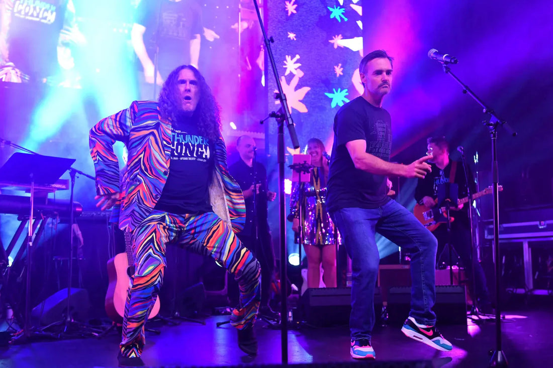 Weird Al Yankovic & Will Forte performing Chappell Roan's "Hot To Go" at Thundergong in Kansas City.