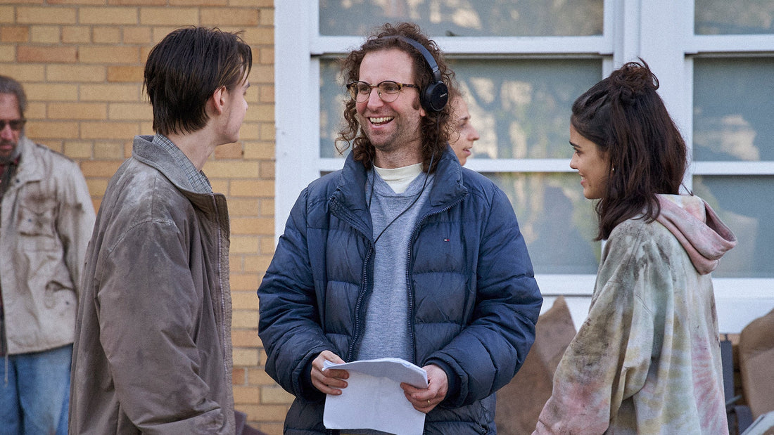 (L-R) Jaeden Martell, Kyle Mooney, & Rachel Zegler in the movie Y2K.