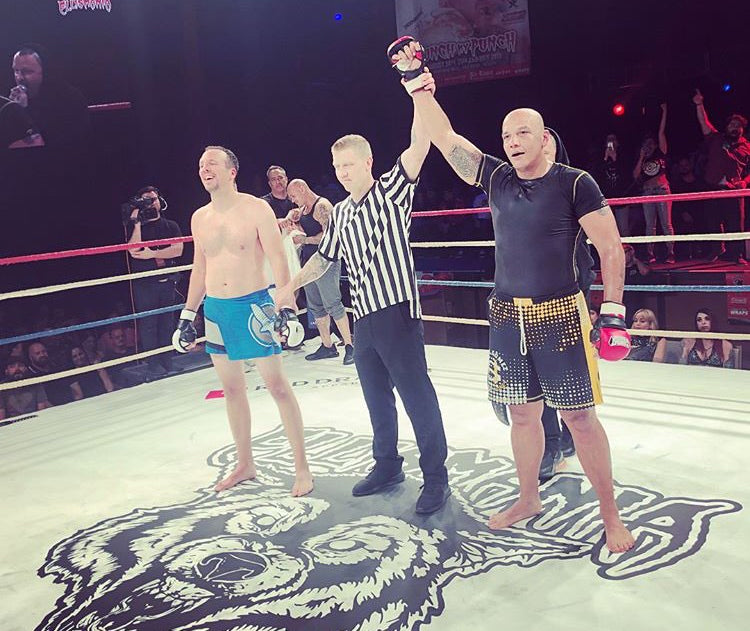 Luis J. Gomez defeats Ryan O'Neill at Ellismania 15, wrapping up 3 months of podcast spectacle and fun