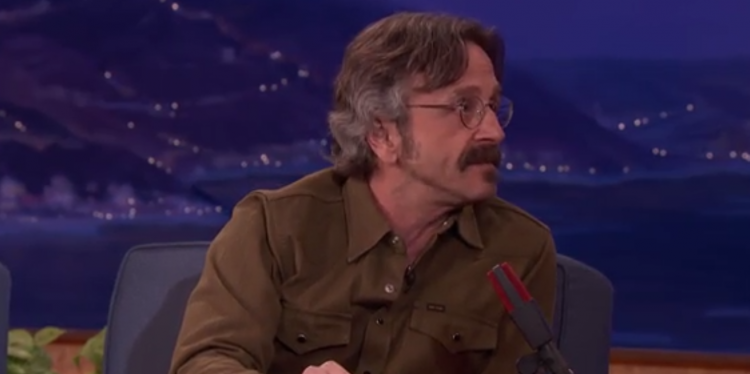 Marc Maron talks about filming his nude scene for Netflix series "GLOW"