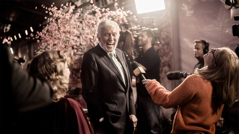 dick-van-dyke-98-years-of-magic-cbs-special-1700181467636