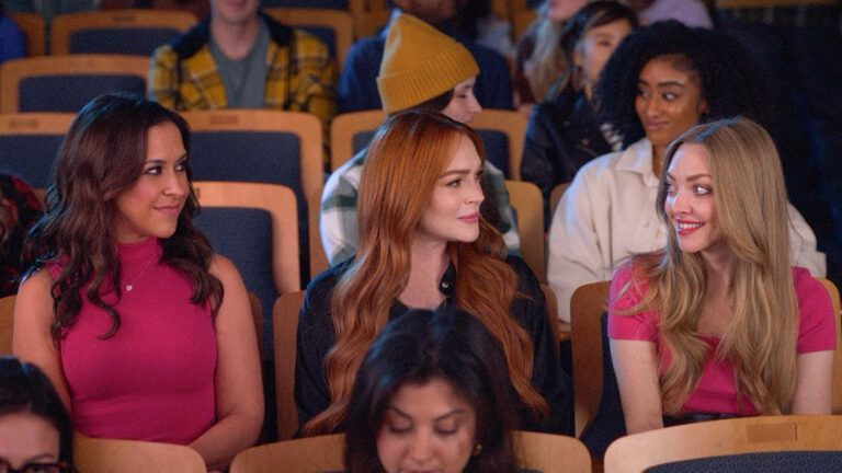 mean-girls-walmart-reunion-black-friday-commercial-1698860307052